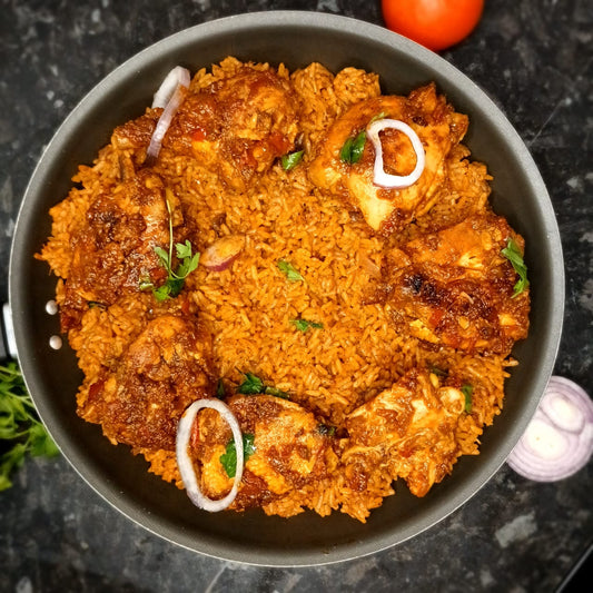 Jollof Rice with Chicken in sauce (2L / 5+ servings)